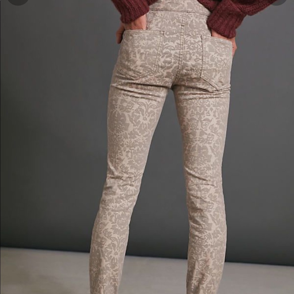Final Sale 👀 No More Low Offers PILCRO FLOCKED HIGH-RISE LEGGINGS Size 27 Petite - Picture 2 of 14